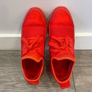 Call it Spring red running / walking🚶‍♀️ shoe 👟